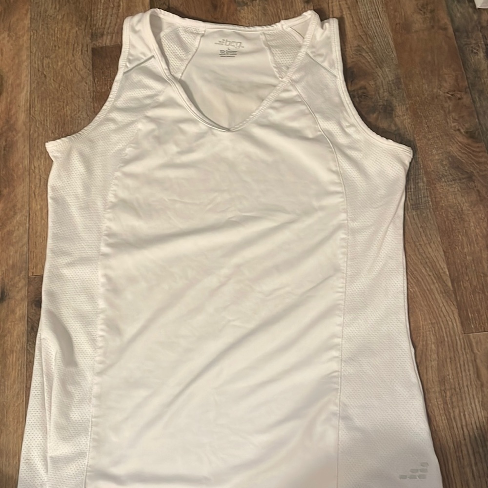 Large White Workout Top